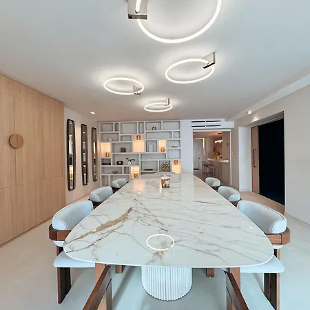 La Corniche Pieds Dans L Eau Villa *