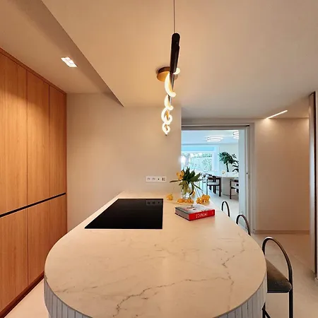 Villa La Corniche Pieds Dans L Eau