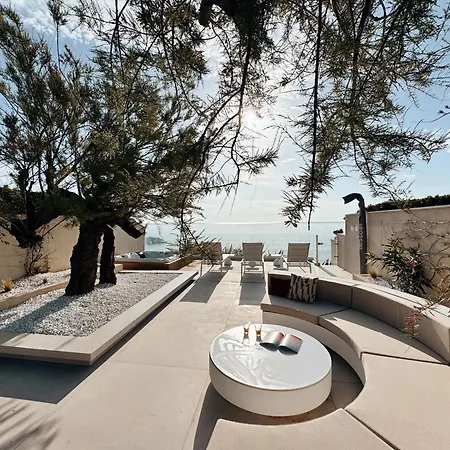 Villa La Corniche Pieds Dans L Eau *