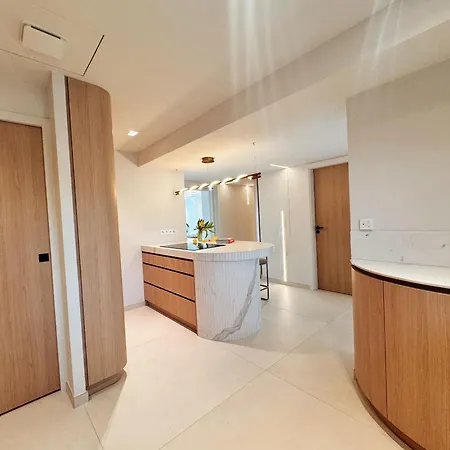 Villa La Corniche Pieds Dans L Eau *